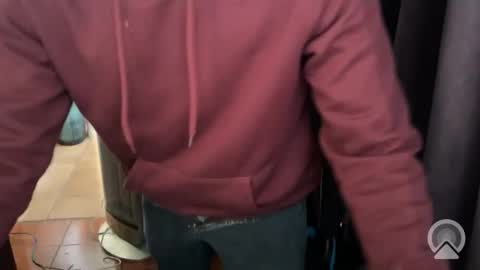 Snapshot of luchosaando chatting on 10/28/25, 03:04 Felipe online show from 10/28/25, 03:04