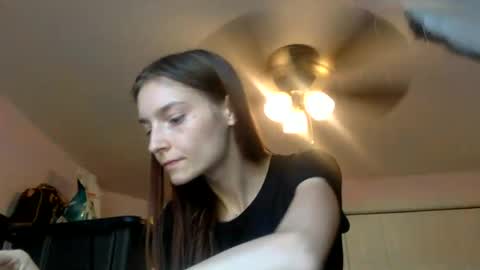 Snapshot of luci_layne chatting on 06/22/26, 12:35 Luci Layne online show from 06/22/26, 12:35