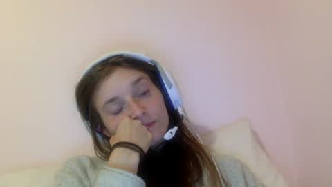 Snapshot of luci_layne chatting on 07/31/26, 05:07 Luci Layne online show from 07/31/26, 05:07