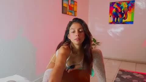 Luciana Ramirez  Sofia Collins online show from 02/06/26, 08:23