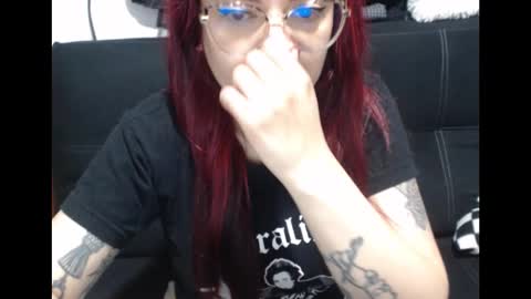 Snapshot of lucia_d_carton chatting on 03/07/26, 04:31 Lulu DCarton online show from 03/07/26, 04:31
