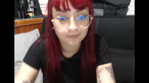 Snapshot of lucia_d_carton chatting on 04/09/26, 06:19 Lulu DCarton online show from 04/09/26, 06:19