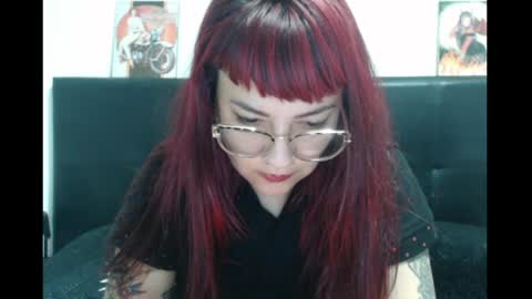Snapshot of lucia_d_carton chatting on 04/17/26, 03:53 Lulu DCarton online show from 04/17/26, 03:53