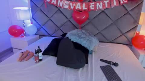 Snapshot of lucia_fastcollins chatting on 02/10/26, 02:10 lucia_fastcollins online show from 02/10/26, 02:10