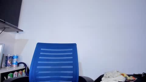 Lucia online show from 12/29/24, 01:34