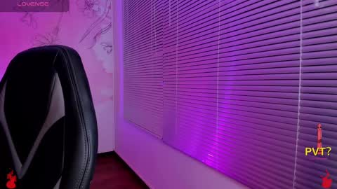 lucia star  online show from 02/22/25, 05:34