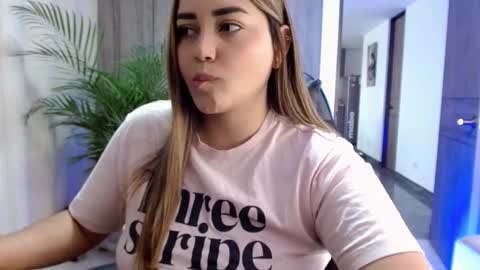 lucia star  online show from 01/10/26, 05:48