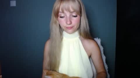 Lucy online show from 09/10/25, 02:39