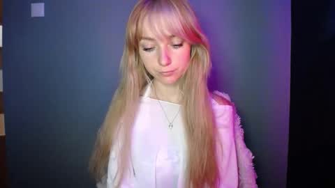 Lucy online show from 09/23/25, 12:19