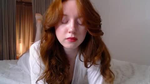 Snapshot of luciacoy chatting on 02/02/25, 07:14 Lucia online show from 02/02/25, 07:14