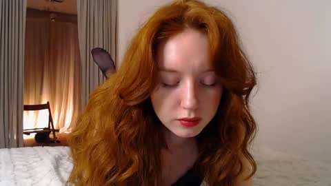 Snapshot of luciacoy chatting on 03/04/25, 07:22 Lucia online show from 03/04/25, 07:22