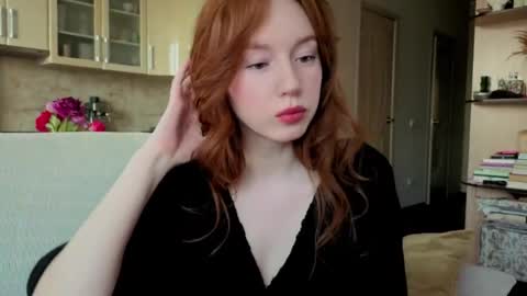 Lucia online show from 04/17/26, 04:10