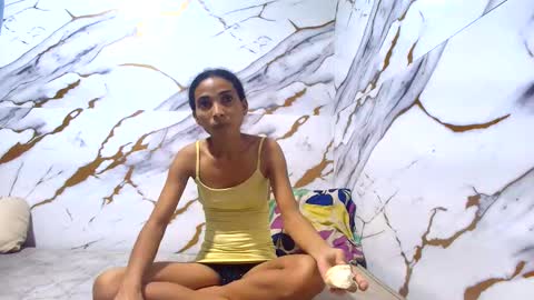 Luciana online show from 05/23/26, 08:24