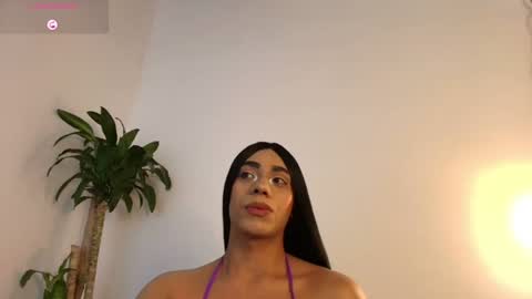 luciana_glow online show from 06/18/26, 08:13