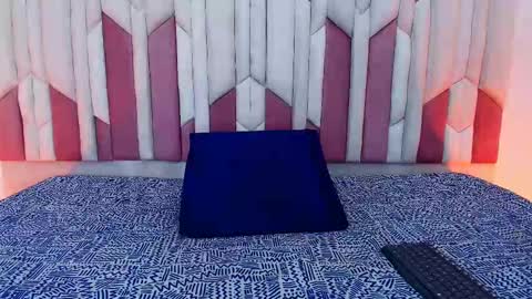 instagram luciana417  online show from 09/30/25, 03:11