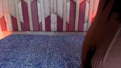 instagram luciana417  online show from 10/04/25, 03:15