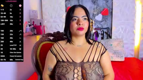 luciana_ramirez__ online show from 02/06/26, 01:36