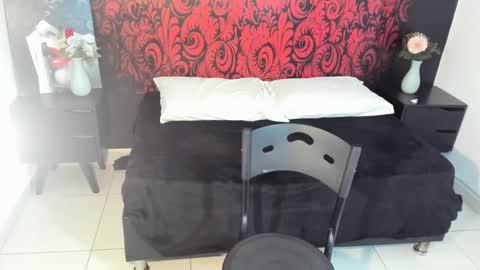 lucianablackwell online show from 09/20/25, 01:45