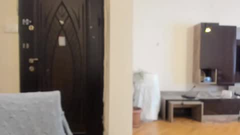 Snapshot of lucianalive chatting on 02/18/25, 08:49 Mysterious Girl online show from 02/18/25, 08:49