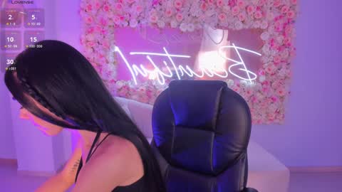 Luciana Miller  online show from 12/21/24, 03:47