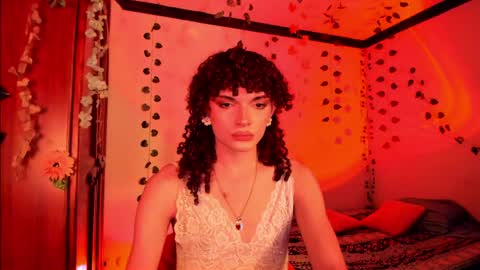 Lucy or Lucian 3 Come to my social Links3   online show from 03/24/26, 02:49