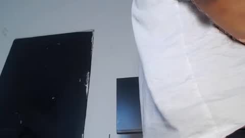 lucianluciano online show from 07/13/26, 04:43