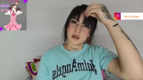 Snapshot of luciarousse chatting on 02/12/26, 03:12 Lucia online show from 02/12/26, 03:12