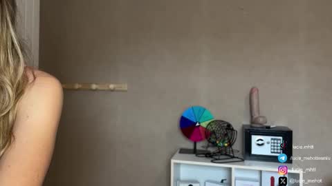 Lucie hot follow me on  online show from 09/21/25, 08:38