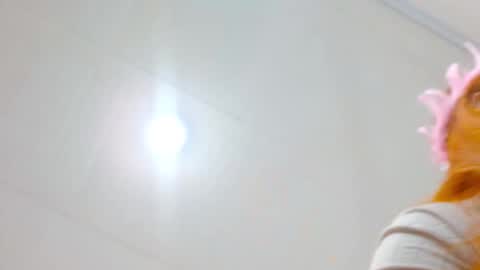 Snapshot of lucie_nicolls chatting on 12/09/24, 08:01 Lucie online show from 12/09/24, 08:01