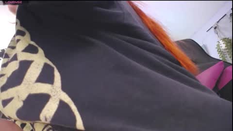 Lucie   online show from 03/27/26, 01:00