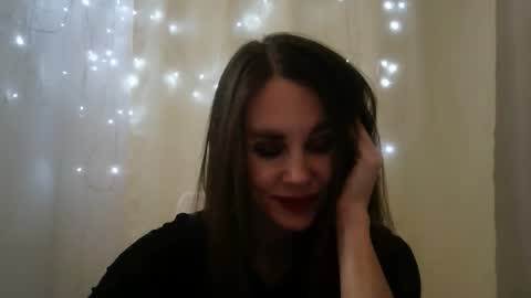 LucieMack online show from 11/26/25, 06:42