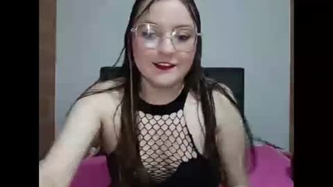 Snapshot of lucifer_y_eva chatting on 11/12/25, 12:55 Lucifer y Eva online show from 11/12/25, 12:55