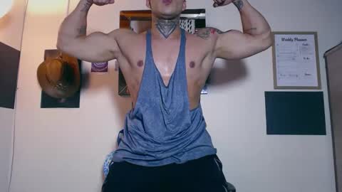 luciferstar01 online show from 04/15/26, 08:31