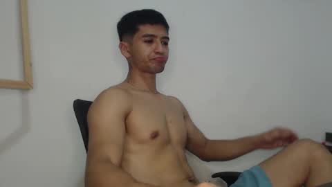 Snapshot of lucifferr_ chatting on 02/27/25, 03:58 leonel online show from 02/27/25, 03:58