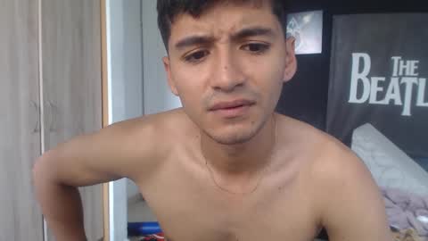 Snapshot of lucifferr_ chatting on 09/23/25, 08:45 leonel online show from 09/23/25, 08:45