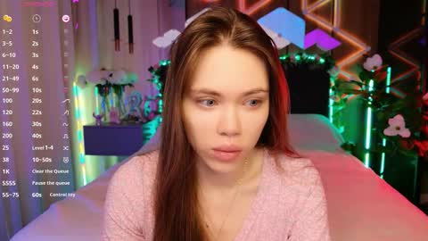 Snapshot of lucifiella chatting on 10/19/25, 11:00 MimiFors online show from 10/19/25, 11:00