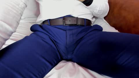 Leo online show from 02/11/25, 05:40