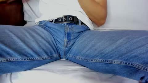 Leo online show from 02/25/25, 05:25