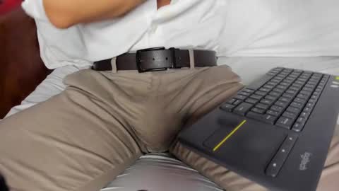 Leo online show from 03/04/25, 04:52