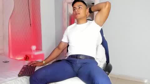 Leo online show from 02/12/26, 11:27