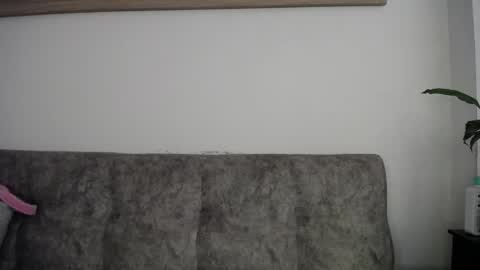 luciiana online show from 03/20/26, 04:45