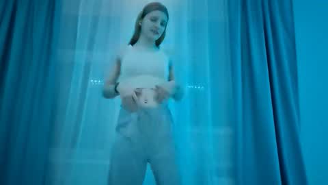 Monika online show from 11/20/25, 08:30