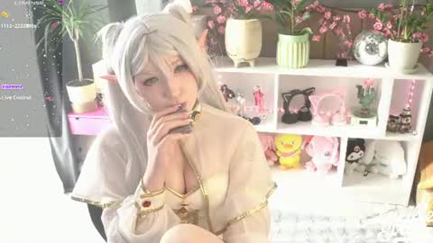 Lucy UwU online show from 06/11/26, 01:53