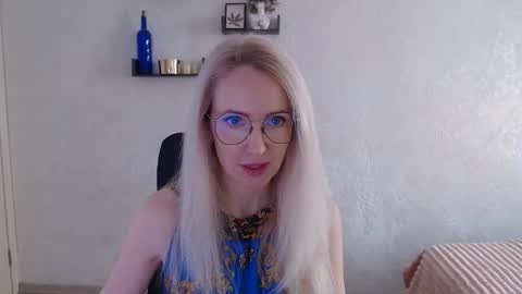 Arina online show from 03/05/26, 10:44