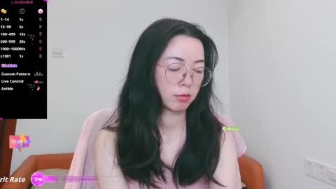 Jinn online show from 04/16/26, 02:34