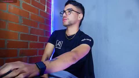 lucky_blessed online show from 09/25/25, 02:37