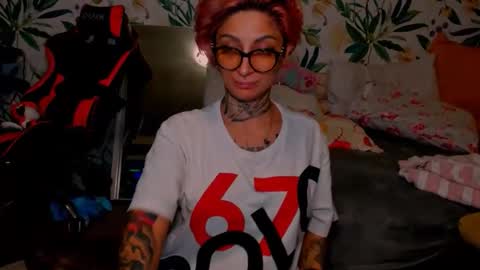 Snapshot of lucky_denizz chatting on 12/13/25, 11:32 lucky_denizz online show from 12/13/25, 11:32