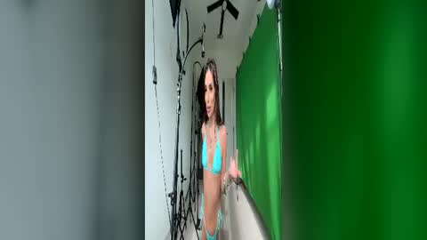 lucky_g3ld online show from 06/17/26, 11:16