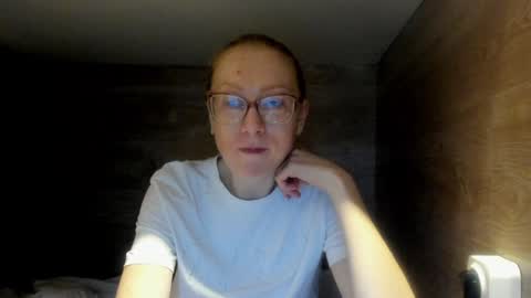 Snapshot of lucky_licky20 chatting on 01/31/25, 04:03 lucky_licky20 online show from 01/31/25, 04:03