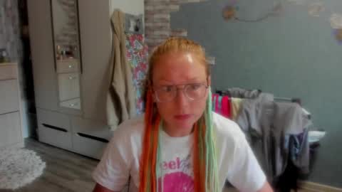 Snapshot of lucky_licky20 chatting on 10/17/25, 02:26 lucky_licky20 online show from 10/17/25, 02:26